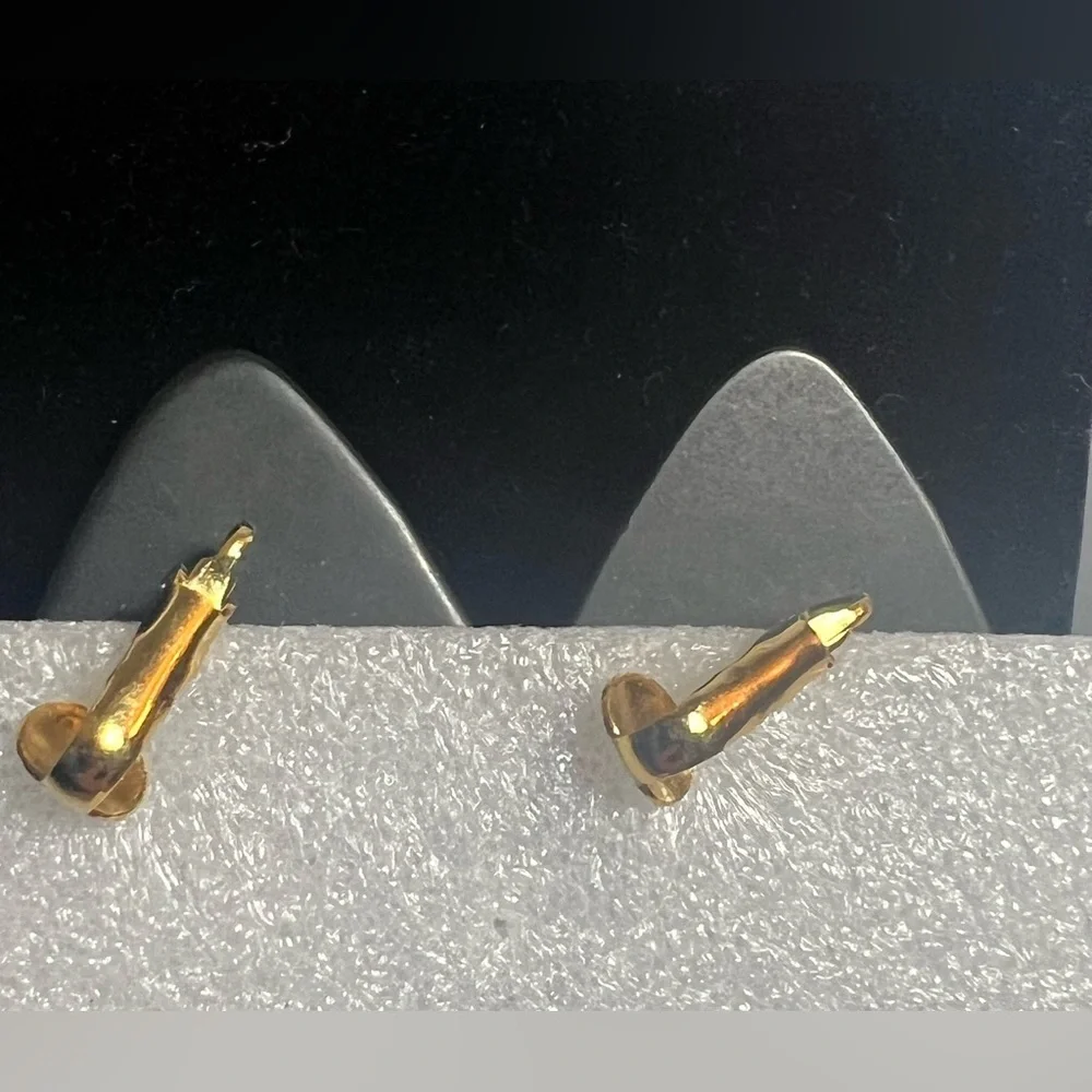 Vintage 80’s Techno Multicolor Triangle Clip On Earrings - Picture 3 of 6